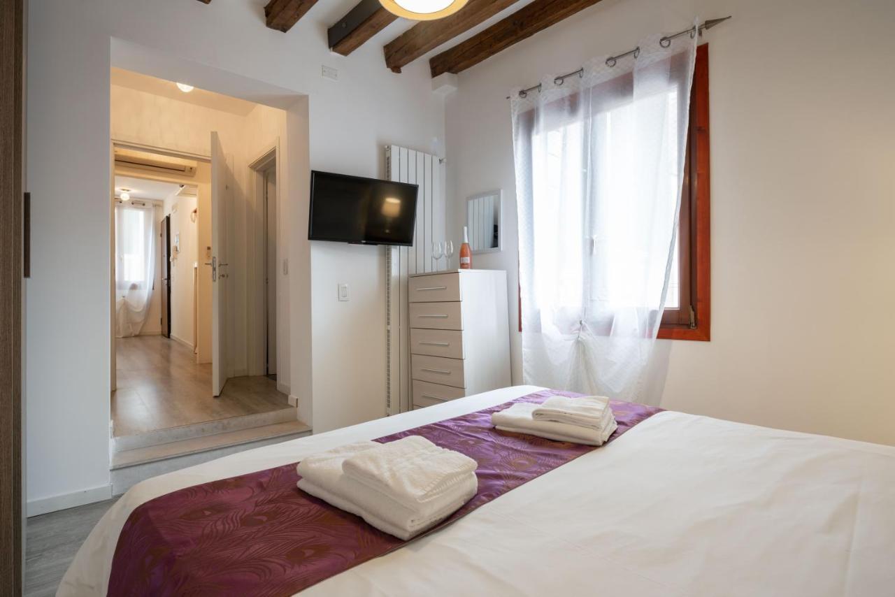 Ve.N.I.Ce. Cera Ca' De La Mandola Apartment Venice Luaran gambar