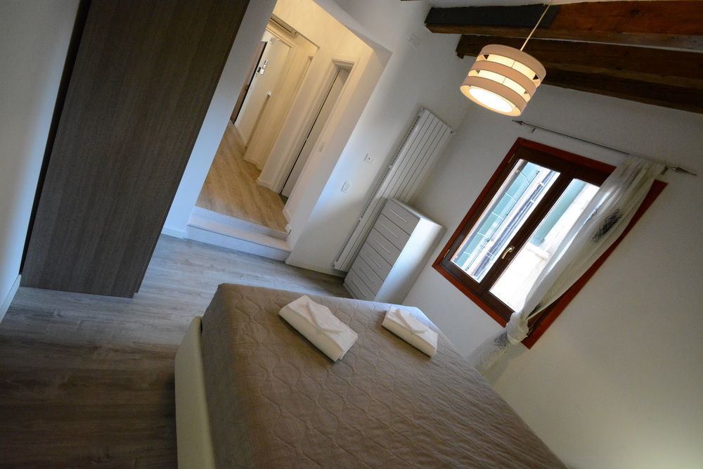 Ve.N.I.Ce. Cera Ca' De La Mandola Apartment Venice Luaran gambar